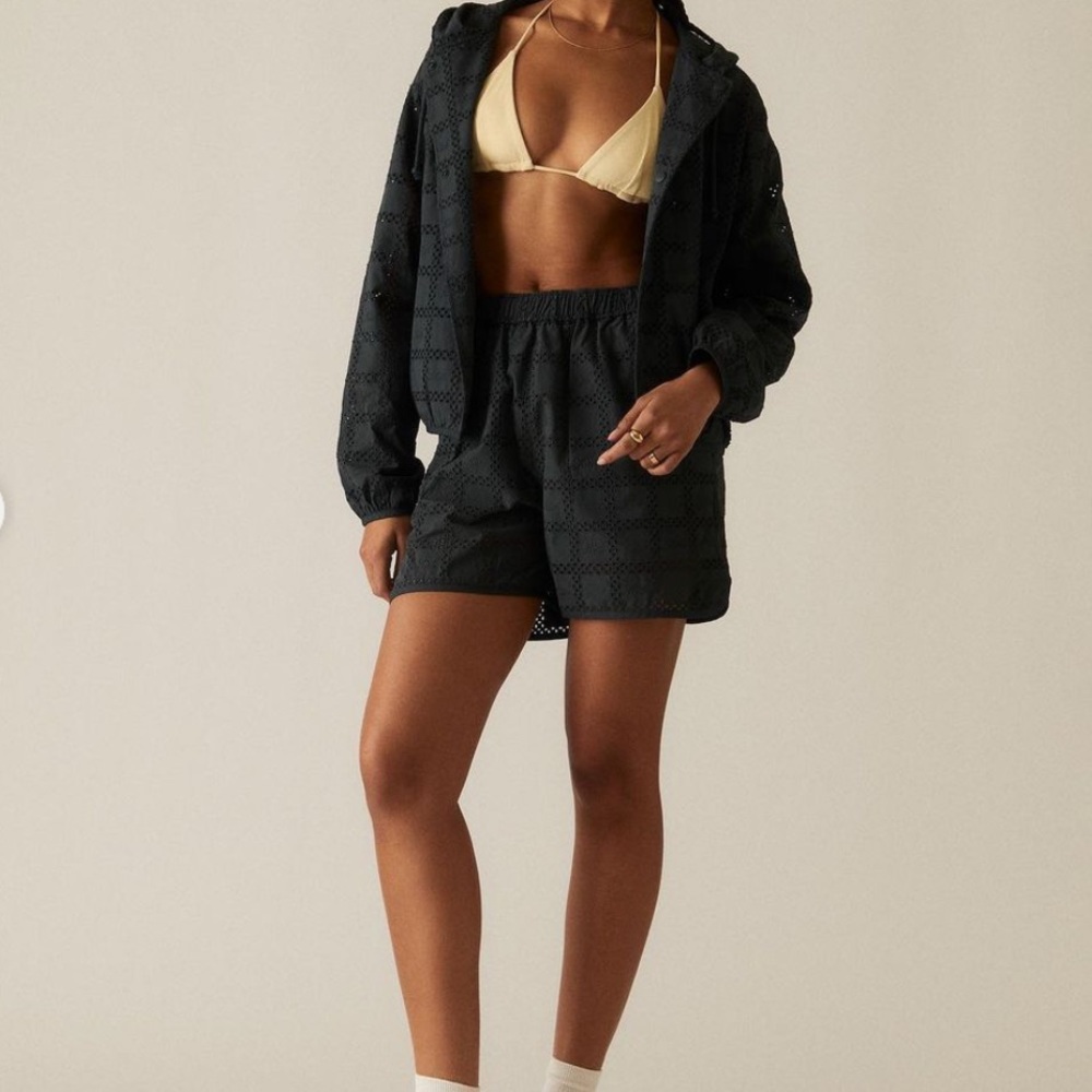 Kith Dylan broderie logo short- serpentine